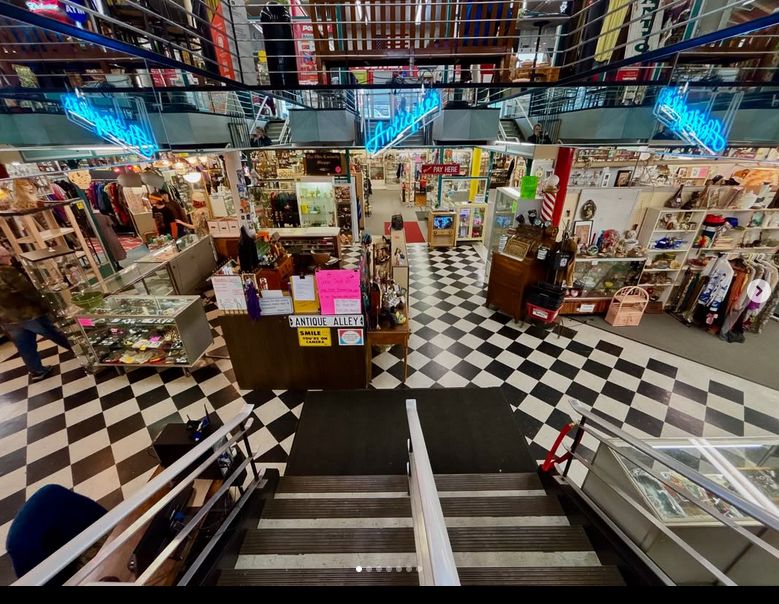 antique alley entrance